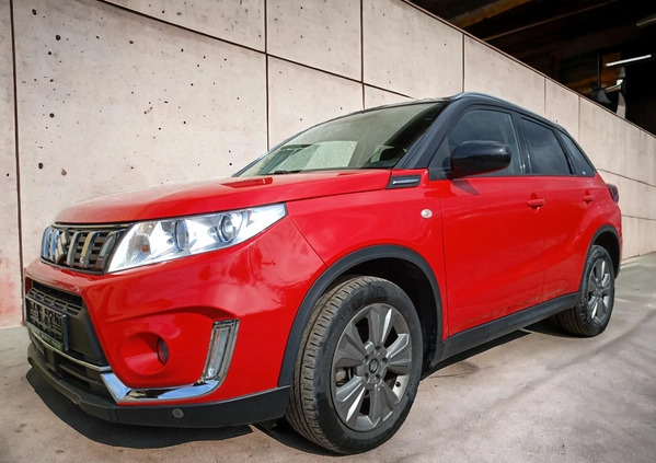 Suzuki Vitara cena 74900 przebieg: 11500, rok produkcji 2019 z Więcbork małe 79